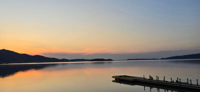 강화 석모도호텔 앞 바다 황청포구헝 노을 사진 성수목기자