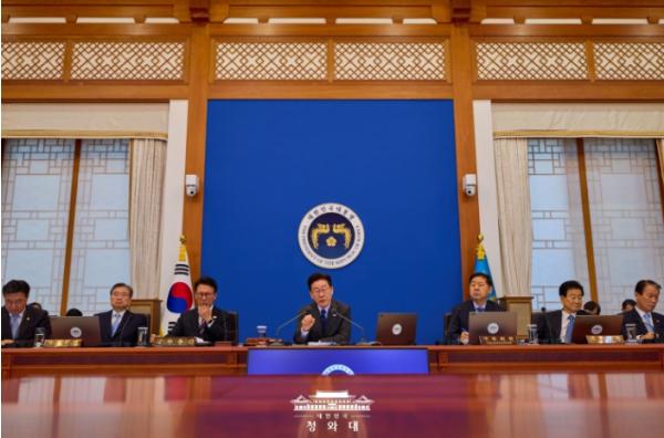 이재명 대통령 '비상대응체계 선제 가동…최악 상황 대비책 철저 수립'