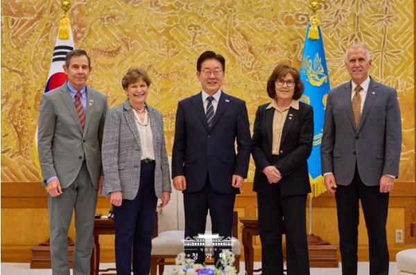 이재명 대통령, 미국 상원의원 대표단 접견 기사 이미지